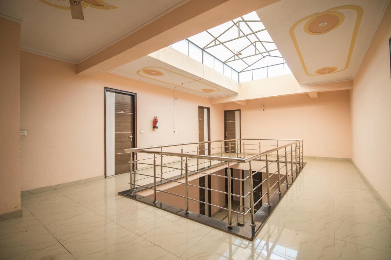 Gopi Dham Hotell Haridwār Eksteriør bilde